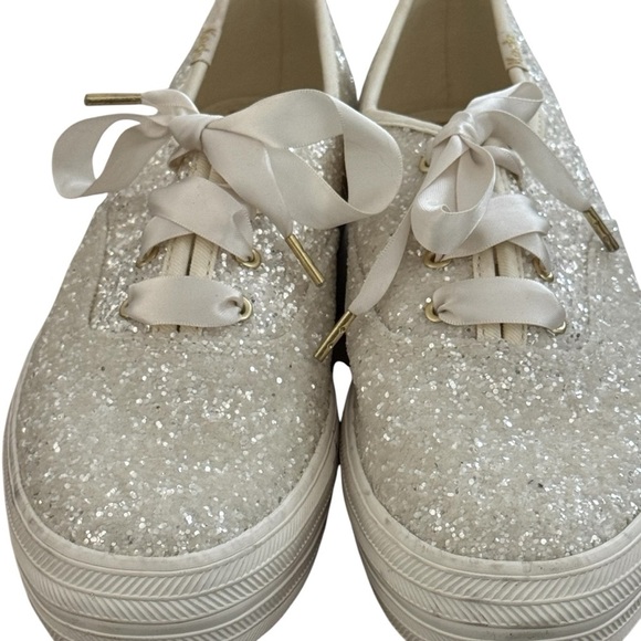 Sparkling Kate Spade ♠️ Cream Sneakers with Ribbon Laces - Picture 4 of 13